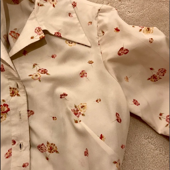 Cream light weight dress - Picture 5 of 5